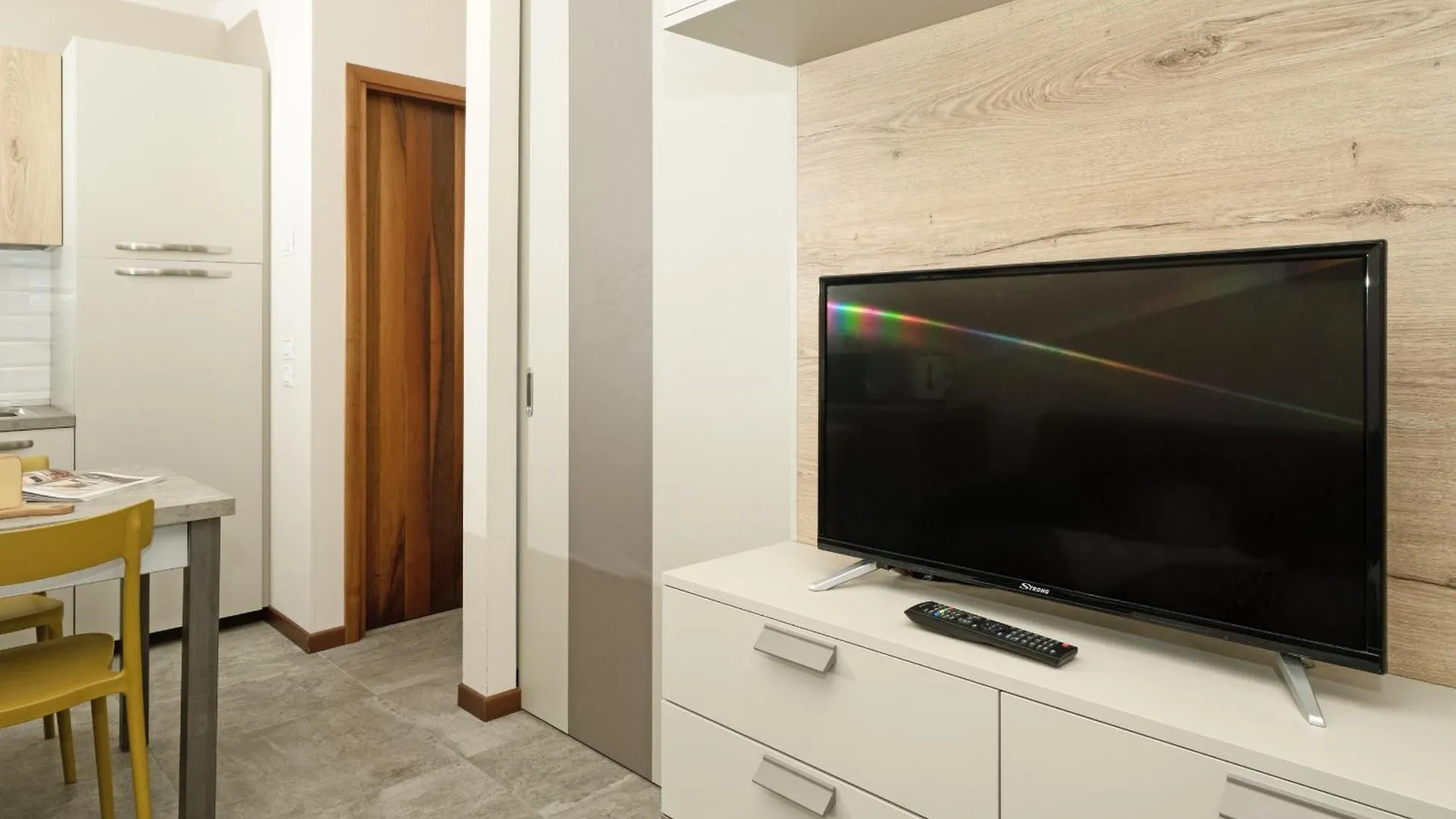 Lauri By Wonderful Italy Apartment Desenzano del Garda Italy